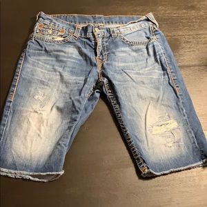 MENS TRUE RELIGION SHORTS SIZE 34 NWOT